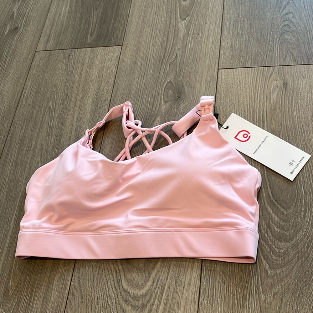 Sweat and Milk Oceane Nursing Hands Free Pumping Sports Bra NWT Size Large Pink.